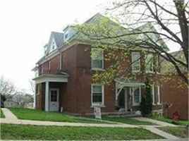 featured image of 718 Wilson St #2