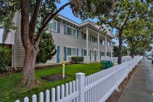 Poplar Plaza Apartments - Photo 1 of 1