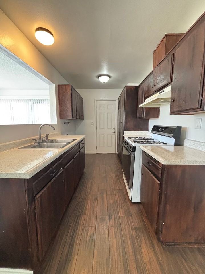 3688 Agosto St - Photo 6 of 13