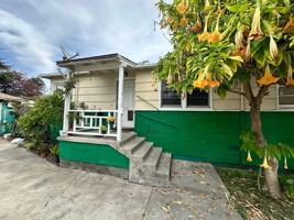featured image of 1513 Berkeley Way