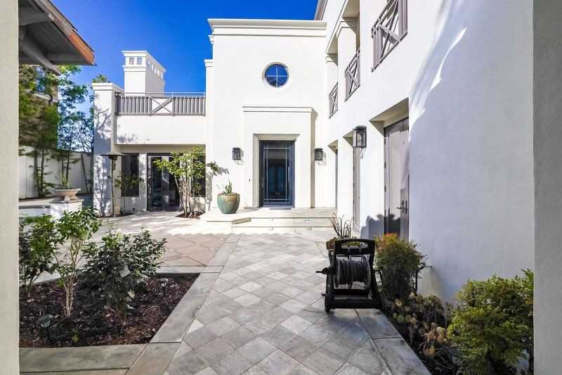 24 Via Diamante - Photo 6 of 50