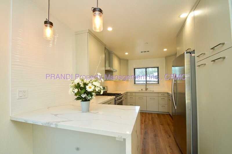 18A Jefferson Ave - Photo 3 of 18