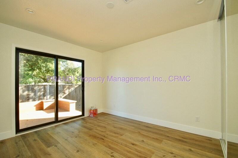 18A Jefferson Ave - Photo 6 of 18