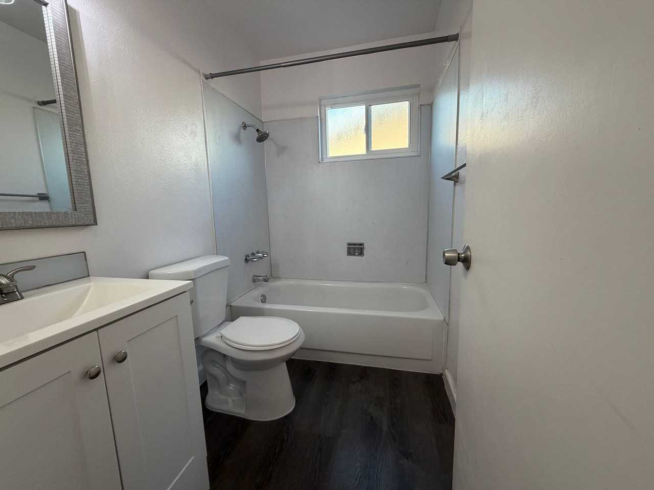 9225 Castlemont Cir - Photo 7 of 10