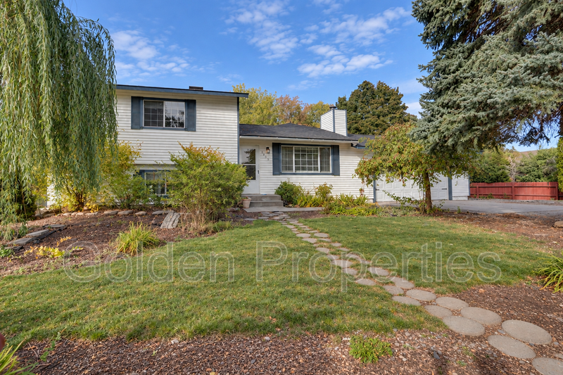 1905 W James Crowe Dr - Photo 2 of 26