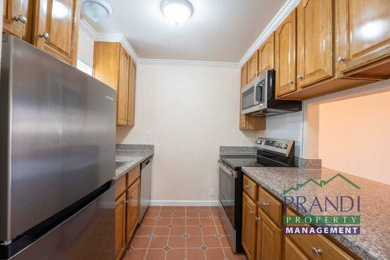 24 Ross Ave #4 - Photo 3 of 9