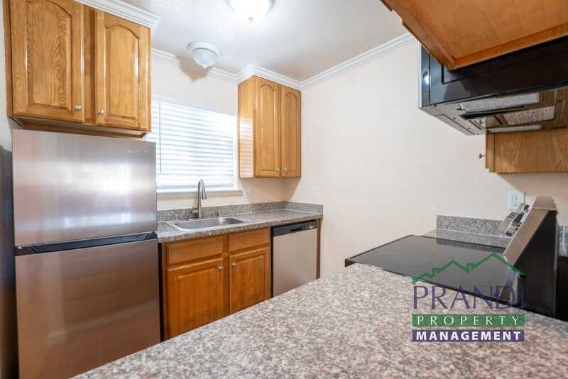 24 Ross Ave #4 - Photo 4 of 9