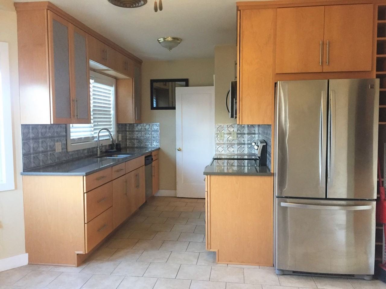 503 S Mckinley St - Photo 3 of 15