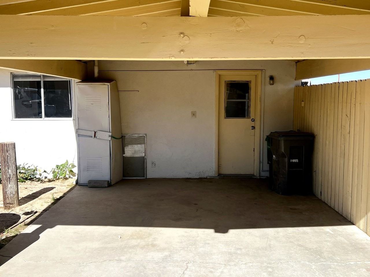 6548 Sahara Ave - Photo 7 of 37