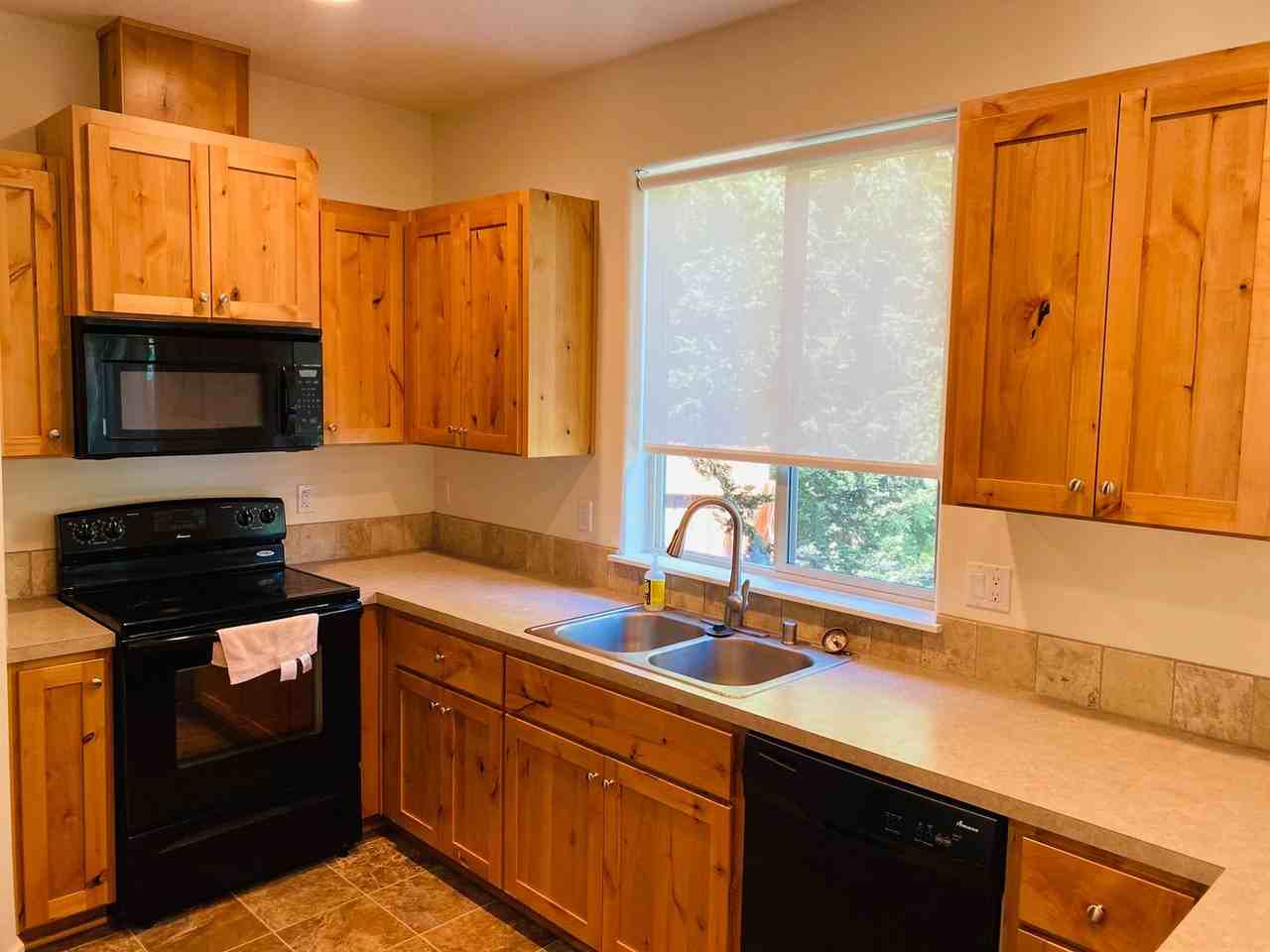 155 N 42nd Pl - Photo 5 of 19