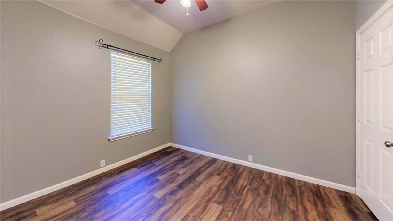 10904 Mint Julep Dr - Photo 2 of 12
