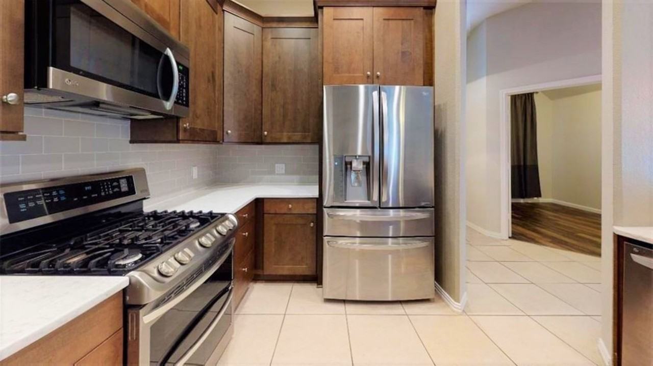 10904 Mint Julep Dr - Photo 5 of 12