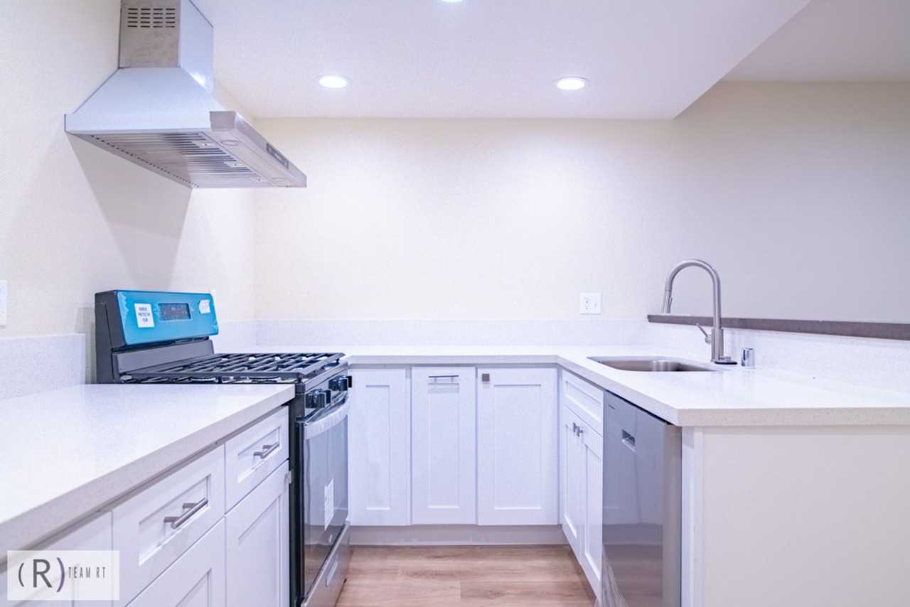 3608 Hemlock Ln - Photo 6 of 26