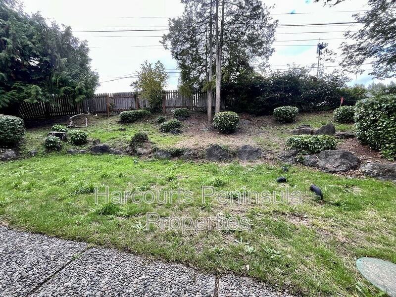 1901 Ne 30th St - Photo 6 of 9