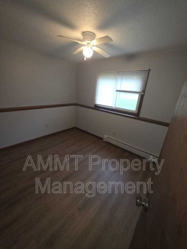 4016 Westover Rd Se - Photo 4 of 9