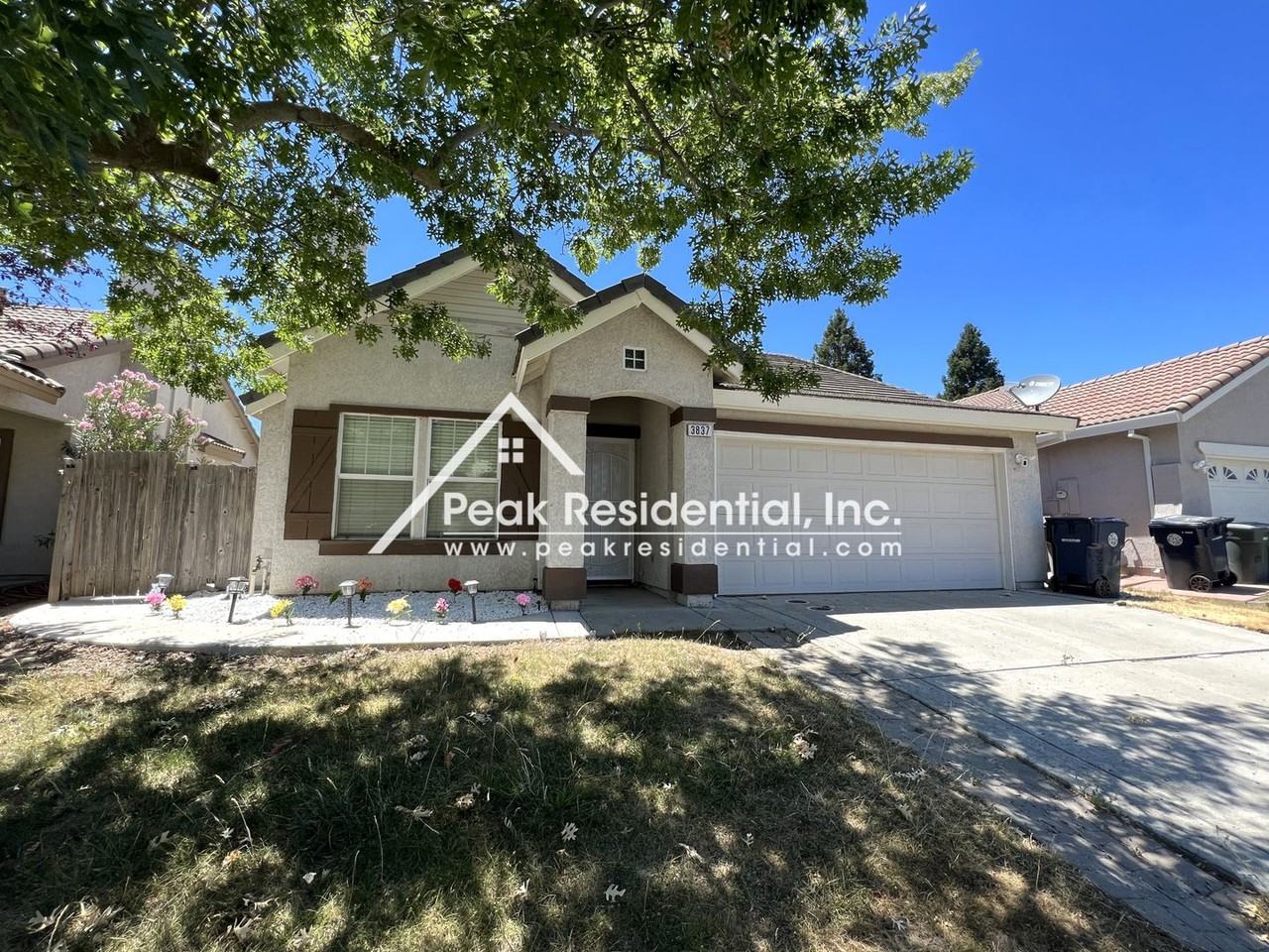 3837 Chimney Rock Way - Photo 2 of 22