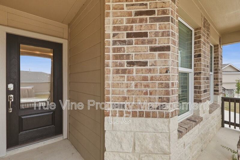 14011 Southton Basin - Photo 6 of 32