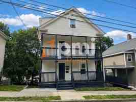 featured image of 135 Willow St #1