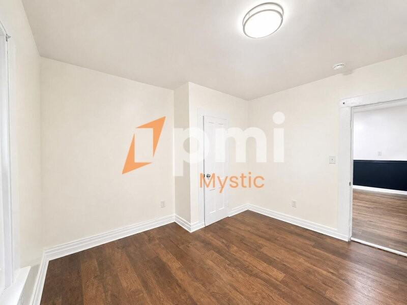 135 Willow St #1 - Photo 6 of 17