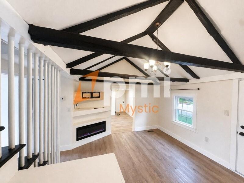 231 Broad St - Photo 7 of 30
