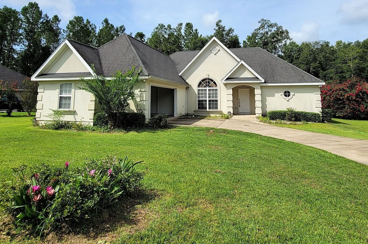 4210 Sierra Woods Trl