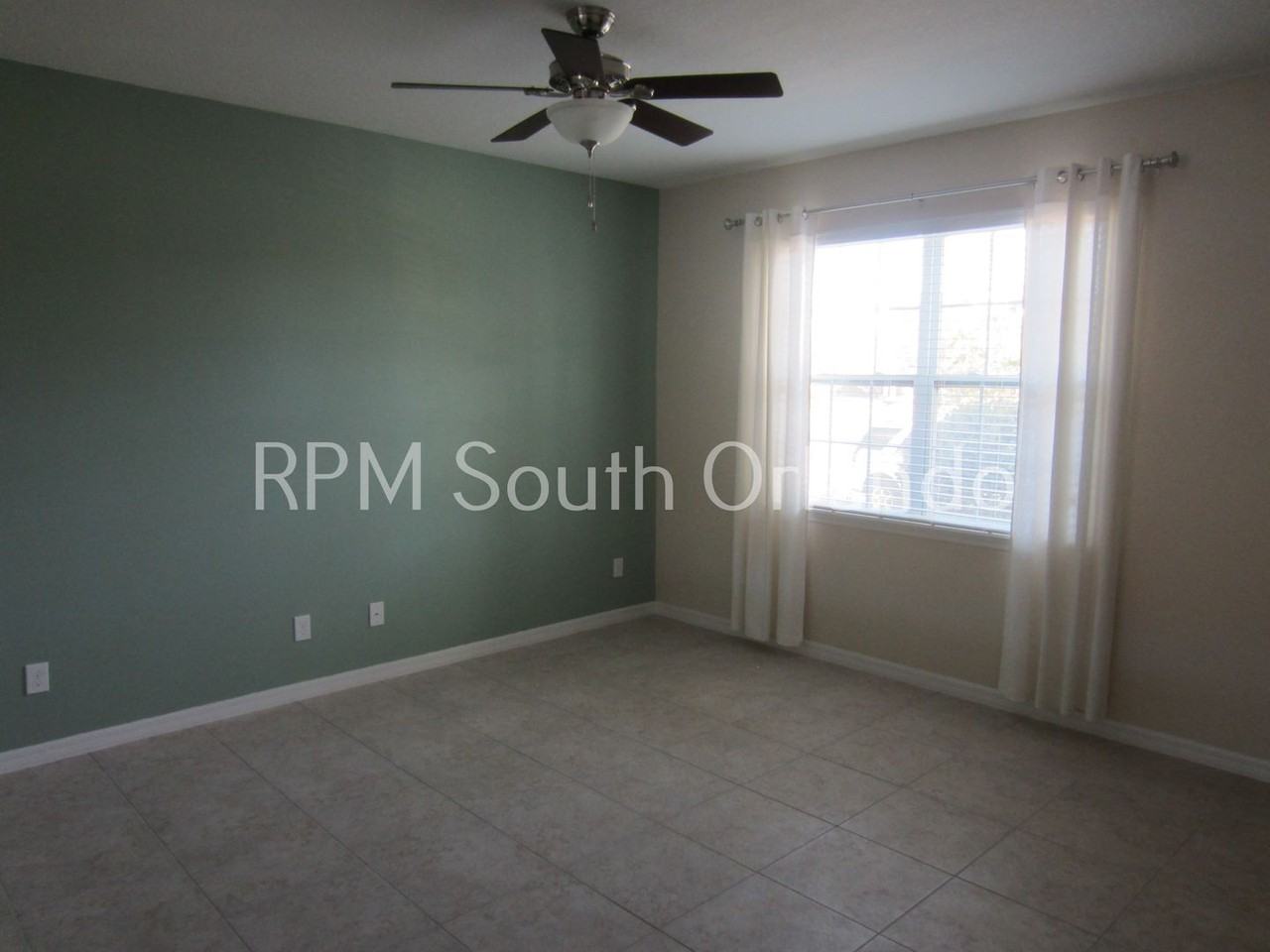 7732 Rigby St - Photo 5 of 13
