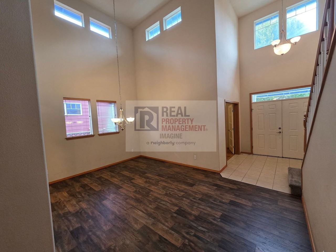 7005 Flute St Se - Photo 5 of 43