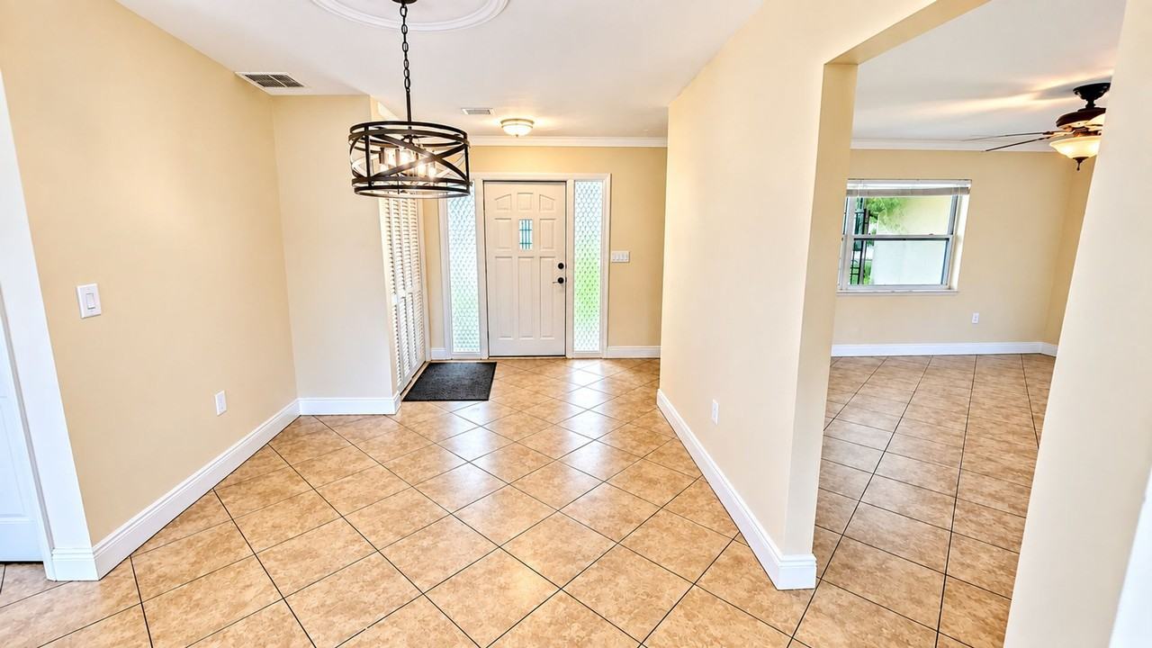 6219 Hollywood Blvd - Photo 3 of 29
