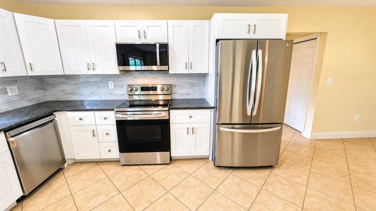 6219 Hollywood Blvd - Photo 6 of 29