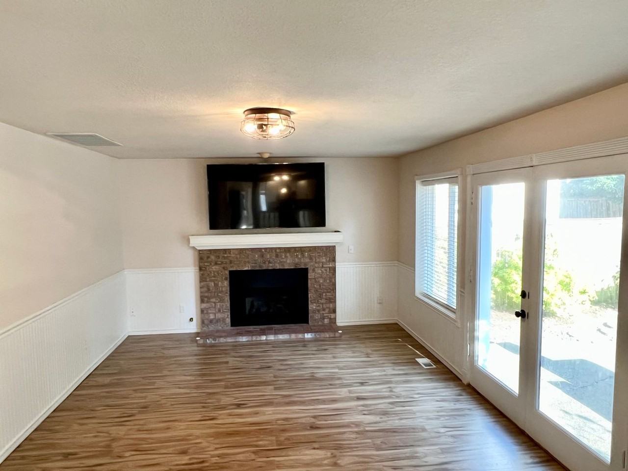 1703 S 372nd Pl - Photo 6 of 31
