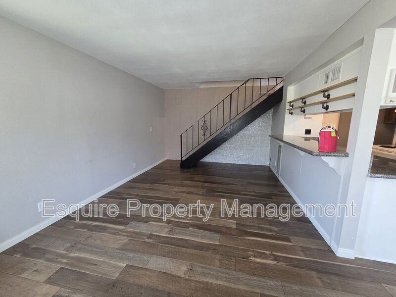 646 Avenida De La Plata - Photo 2 of 30