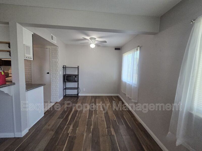 646 Avenida De La Plata - Photo 5 of 30