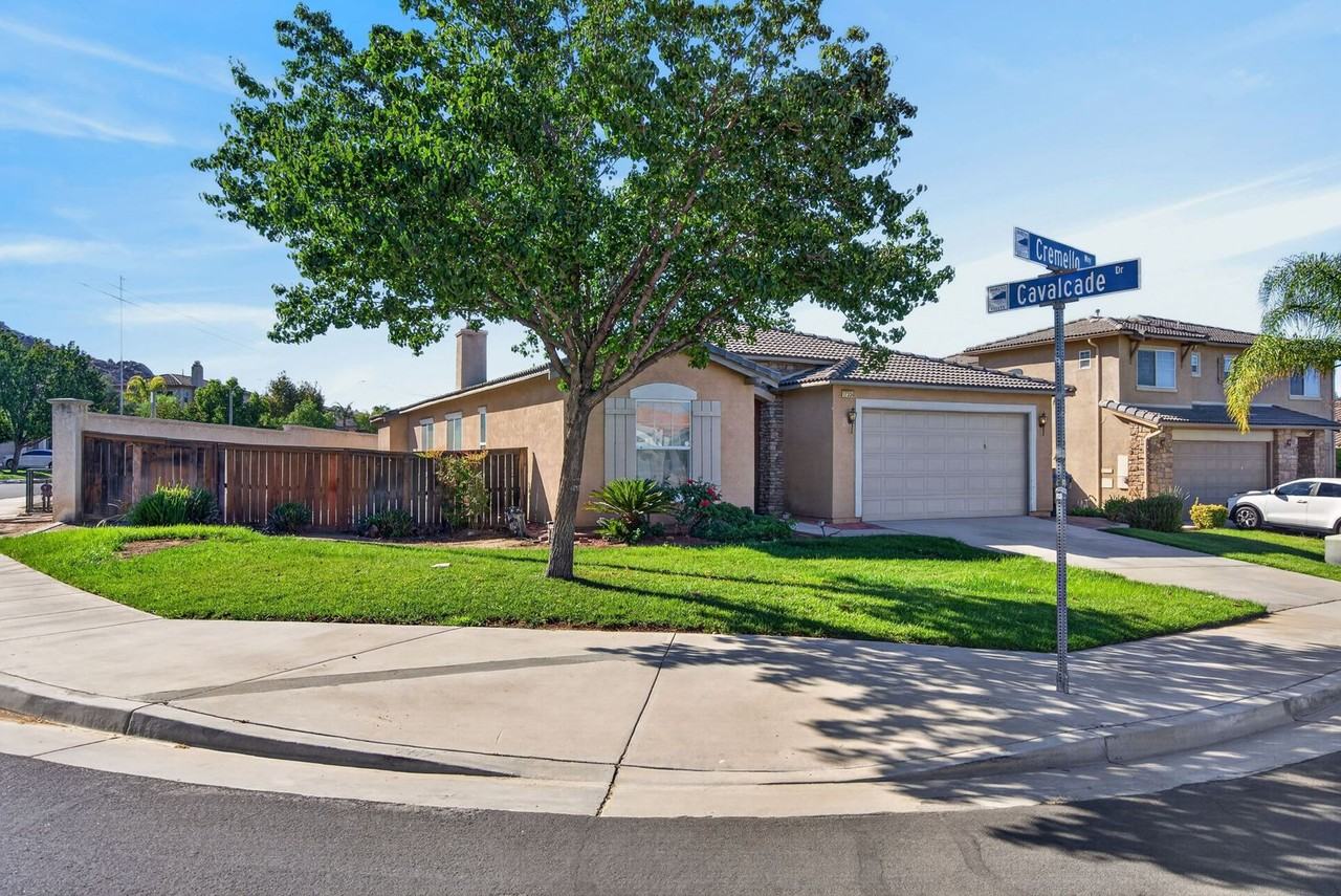 17334 Cremello Way - Photo 2 of 27