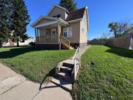 featured image of 1817 Meadow St