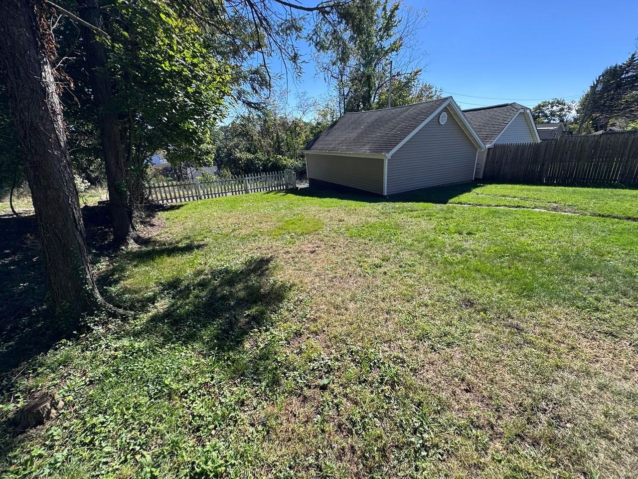 1817 Meadow St - Photo 6 of 47