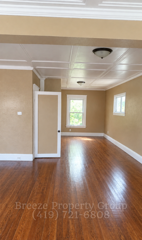 2145 Dorr St - Photo 3 of 19