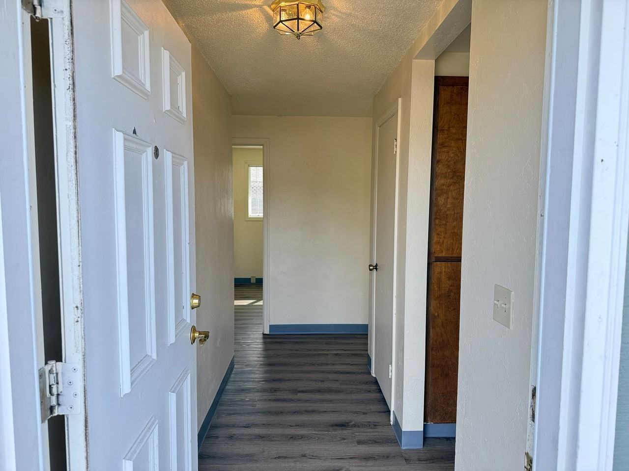 1795 Bryant Ave - Photo 3 of 32