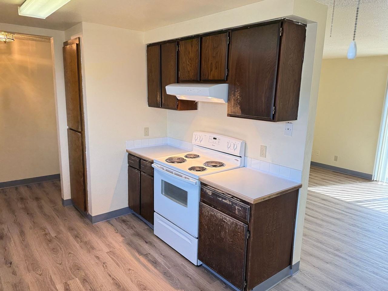 1795 Bryant Ave - Photo 7 of 32