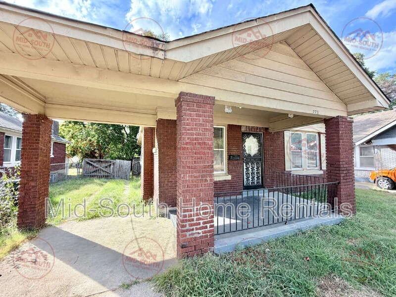 773 Spring St - Photo 2 of 23