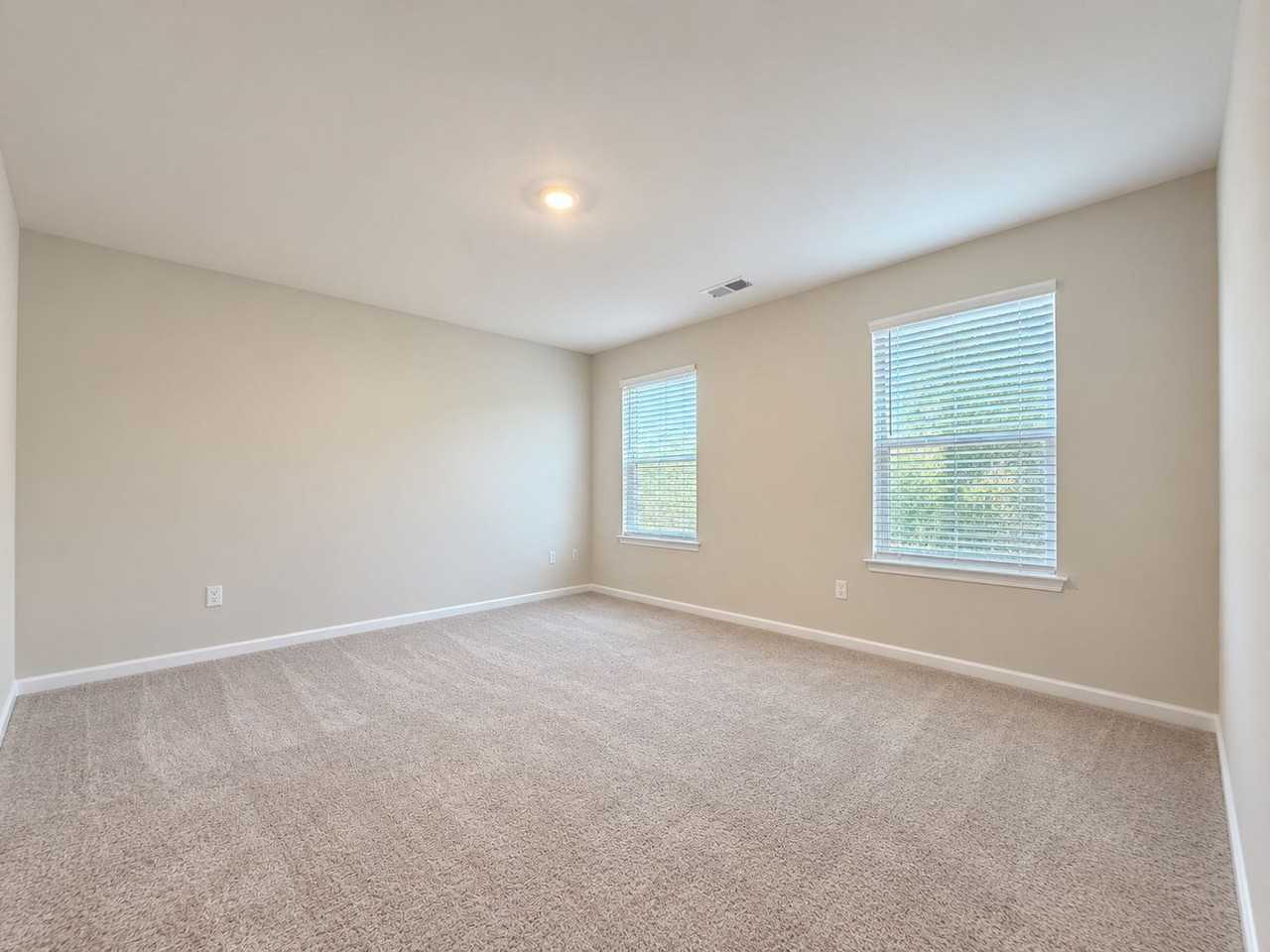 739 Gimari Dr - Photo 6 of 47