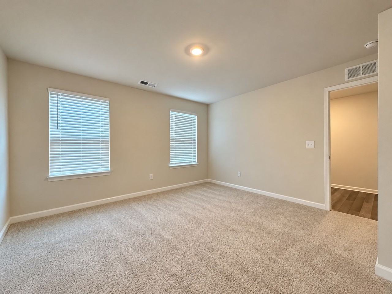 739 Gimari Dr - Photo 7 of 47