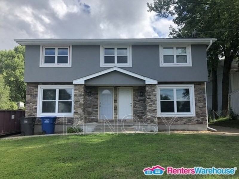4924 Madison Ave - Photo 2 of 50