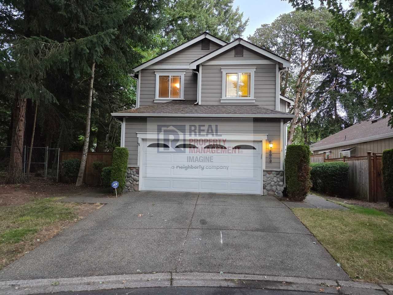 5206 Ivy Hill Ln Se - Photo 3 of 37