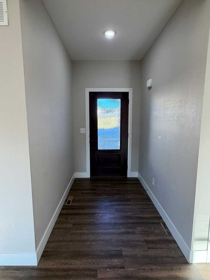 1410 Mary Catherine - Photo 2 of 50