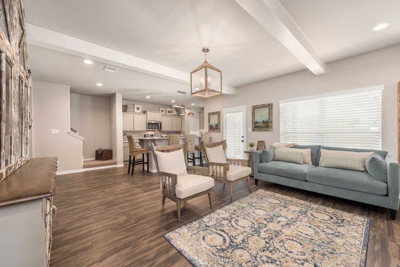 513 Hayes Ln - Photo 6 of 18