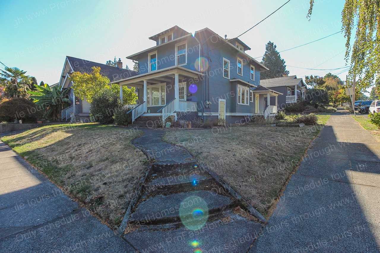 7506 E Burnside St - Photo 2 of 19