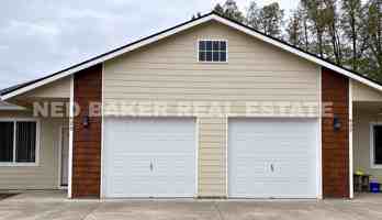 featured image of 625 N 4th St
