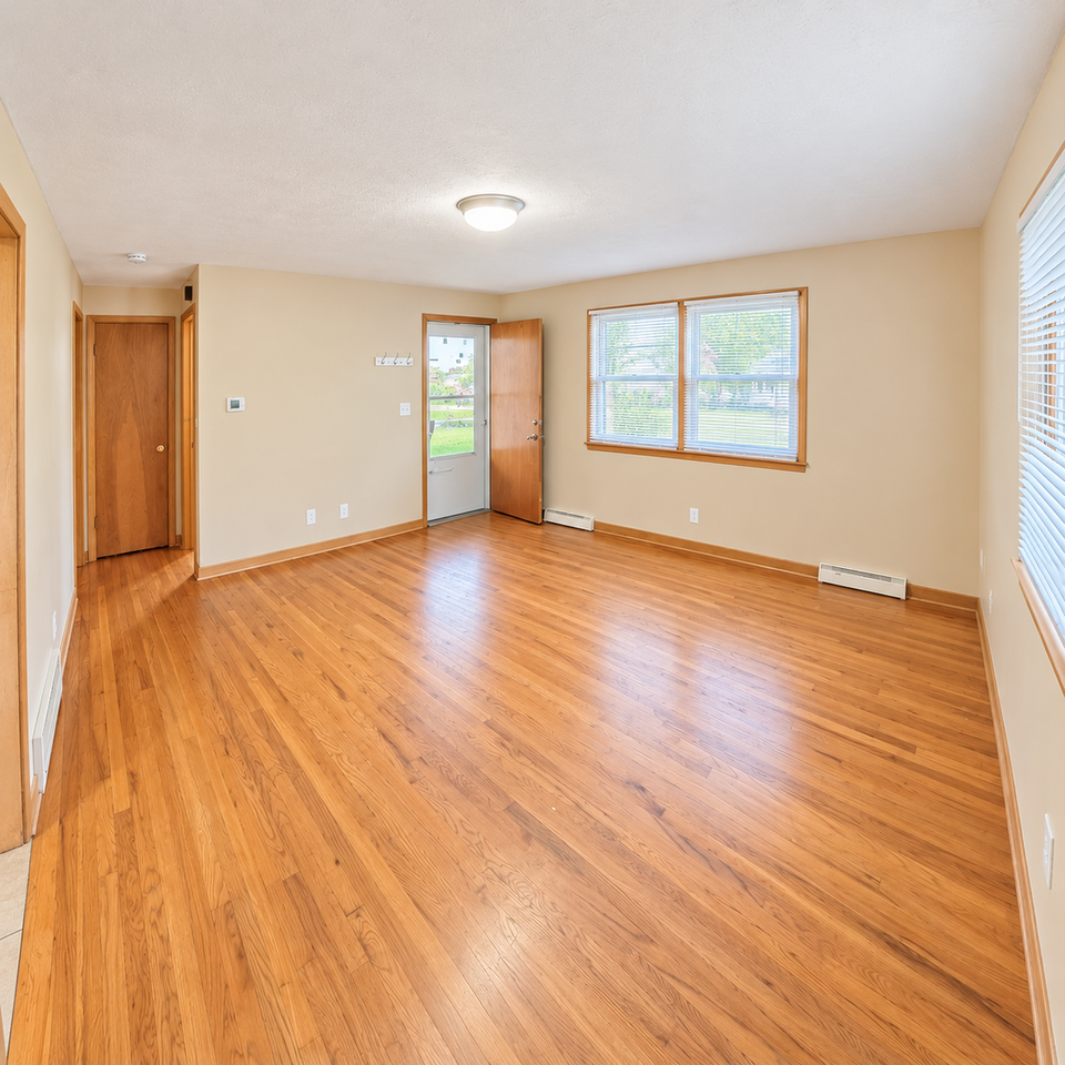 4320 M St - Photo 3 of 19