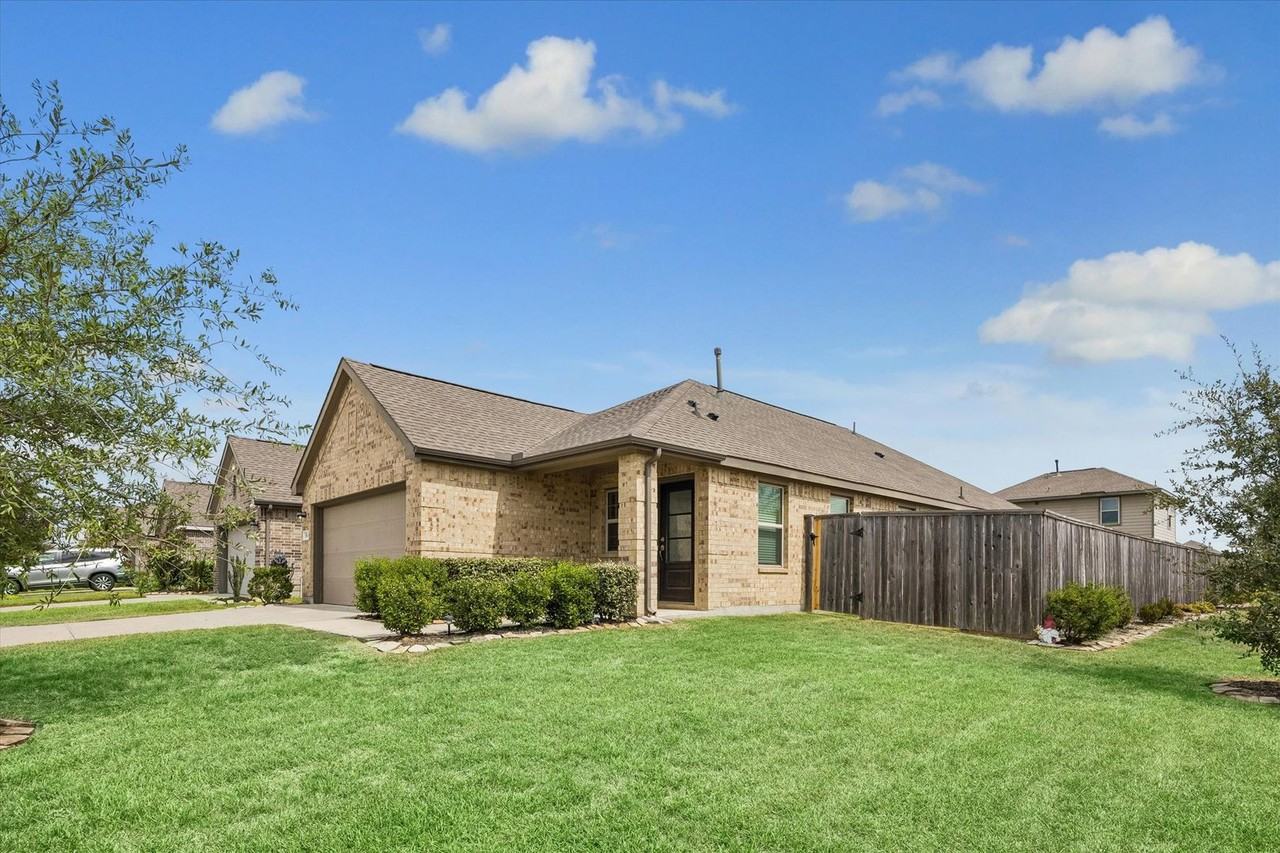 18402 Summit Ranch Dr - Photo 5 of 18