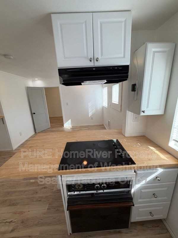 3516 S 10th St - Photo 6 of 23